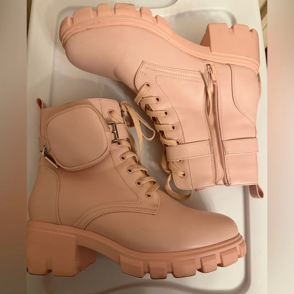 SHOEDAZZLE LADIES BLOCK-HEEL HIKER BOOTIE LUG SOLE DETACH ZIP POCKET FRONT LACES